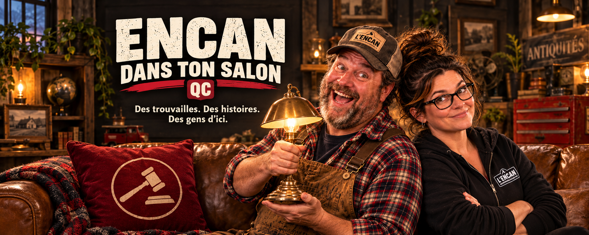 Ti-Guy et Manon dans leur salon rempli de trouvailles